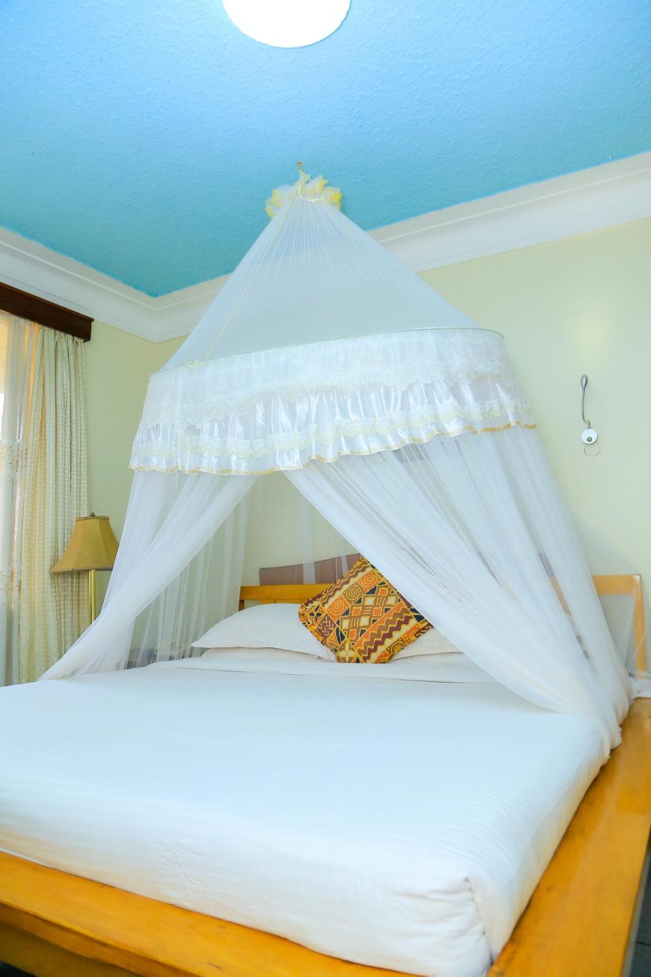 Shangri-La Hotel Muyenga Bugolobi 外观 照片